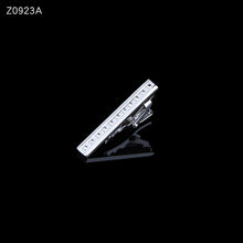 Load image into Gallery viewer, Men&#39;s tie clip silver fashion 10 simple short male collar 4cm