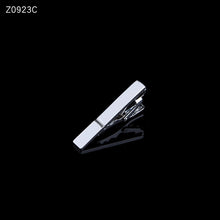 Load image into Gallery viewer, Men&#39;s tie clip silver fashion 10 simple short male collar 4cm