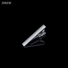 Load image into Gallery viewer, Men&#39;s tie clip silver fashion 10 simple short male collar 4cm