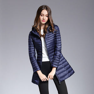 90% White Duck Down Coat Women Ultra Light Down Jackets 2018 winter New Women Long Down Coat Parka with Hood