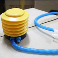 Load image into Gallery viewer, Swimming Baby Pools Accessories Baby Inflatable Ring Baby Neck Inflatable Wheels for Newborns Bathing Circle Safety Neck Float