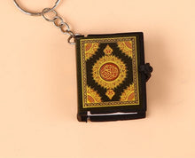 Load image into Gallery viewer, 2019 Fashion Jewelry Mini Arabic Quran Quran Islamic Islamic Allah Real Paper Can Read Pendant Keyring Fashion Religious Jewelry