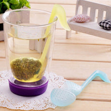 Load image into Gallery viewer, 1 PCS Kitchen Supplies Tea Strainer Non-toxic Strawberry Shape Silicone Tea Infuser Tea Bag Teapot Accessory