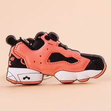 Load image into Gallery viewer, New Exotic Mini Silicone Off White Shoe Keychain Woman  Men Kids Bag Key Ring Gifts Sneaker Porte Clef Key Chain